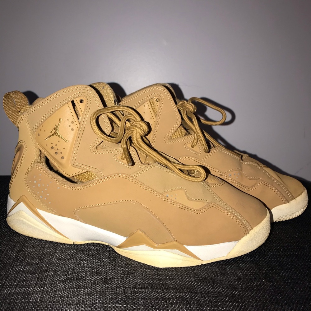 Jordan True Flight 'Golden Harvest'